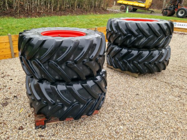 VF 710/60R30 and VF 710/70R42 Bridgestone Tyres