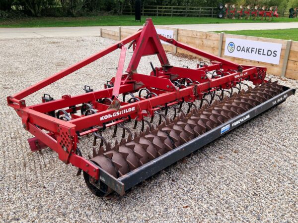 Kongskilde Vibro Compact 4M springtyne drill mate