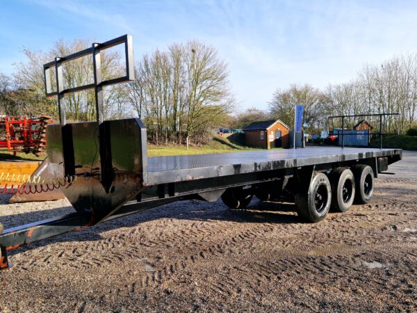 10m 3 Axle Bale Trailer