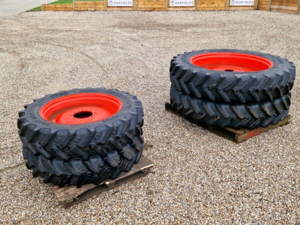 Set of CLAAS 380/90 R 46 & 320/85 R34 Rowcrop wheels