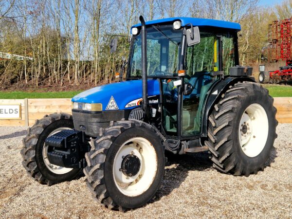 2003 New Holland TN75S 4WD Tractor