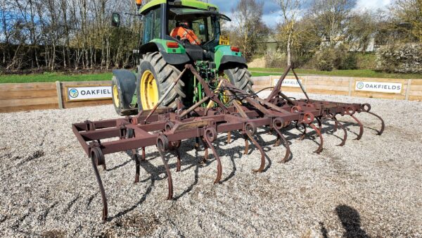McAvoy 5M hydraulic folding flexityne cultivator