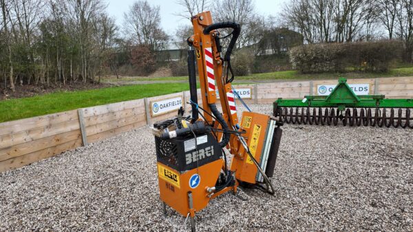 2006 Berti FB/G 300 Hedge Cutter