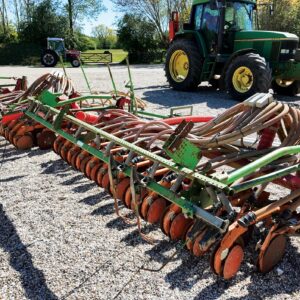 25744-(4)