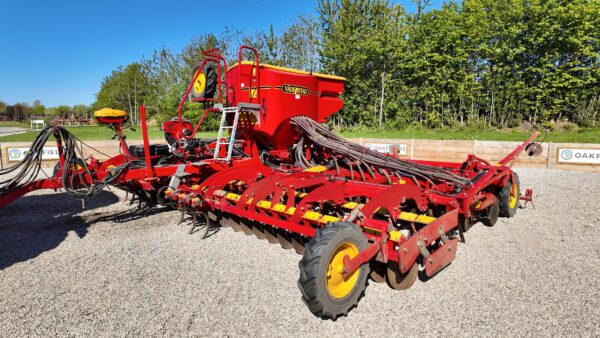 2014 Vaderstad Rapid RDA 800S 8m Seed Drill