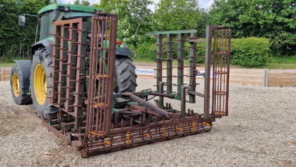 Cousins 6m Hydraulic folding Dutch harrow