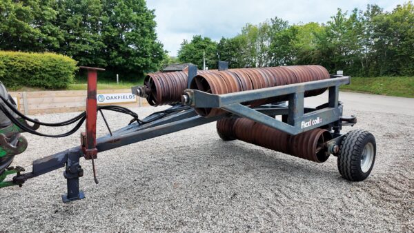 Flexicoil 6M horizontal folding Cambridge rolls