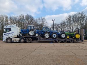 R D Woodcraft loaded up with 4 nice Classics!